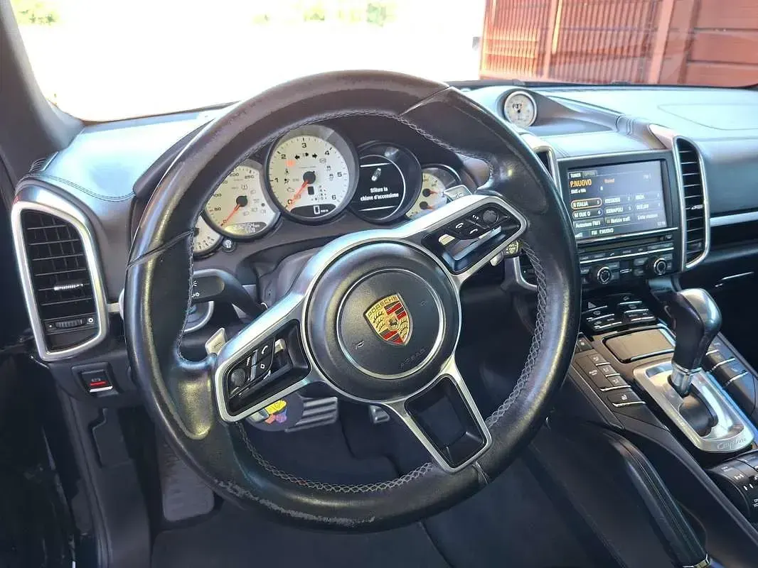 Usata Porsche Cayenne 382 CV (280 kW) 2016 SUV