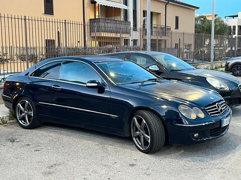 Usata Mercedes CLK270 2004 Blu