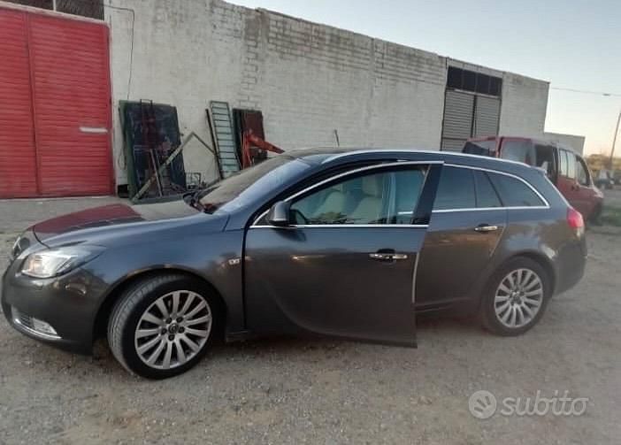 Usata Opel Insignia 160 CV (117 kW) 2009 Berlina