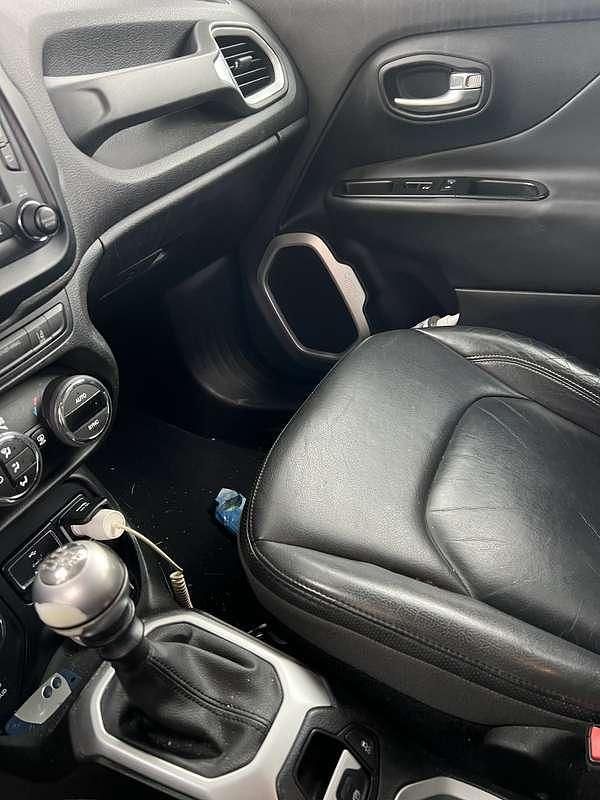 Usata Jeep Renegade Trailhawk 140 CV (102 kW) 2014 SUV