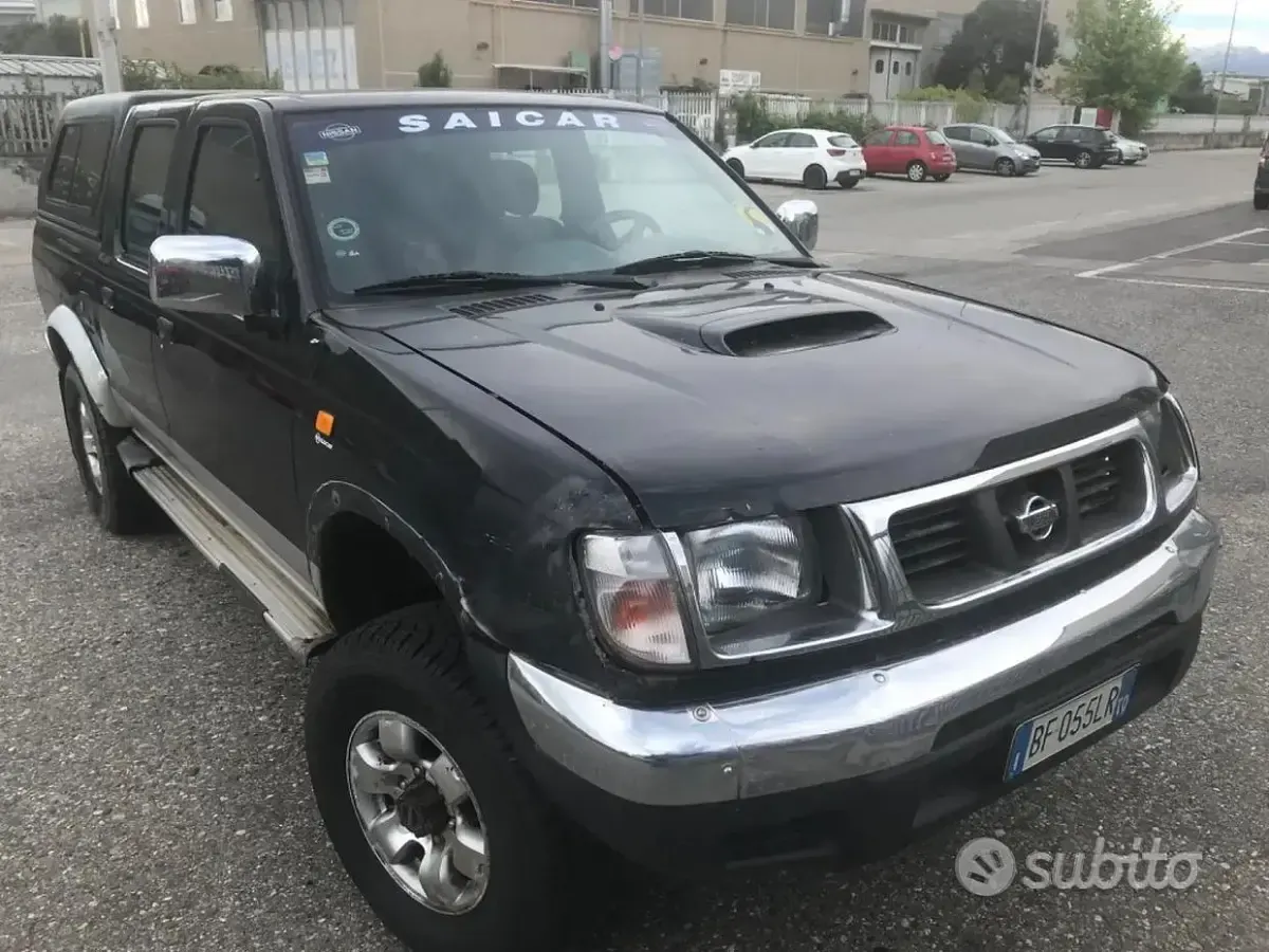 Usata Nissan Navara 103 CV (75 kW) 1999 Pick-up