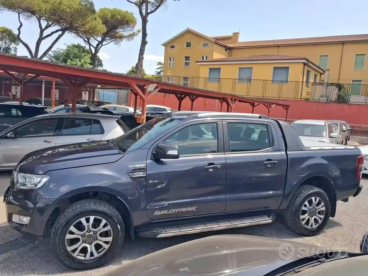 Usata Ford Ranger Wildtrack 160 CV (117 kW) 2018 Grigio Pick-up