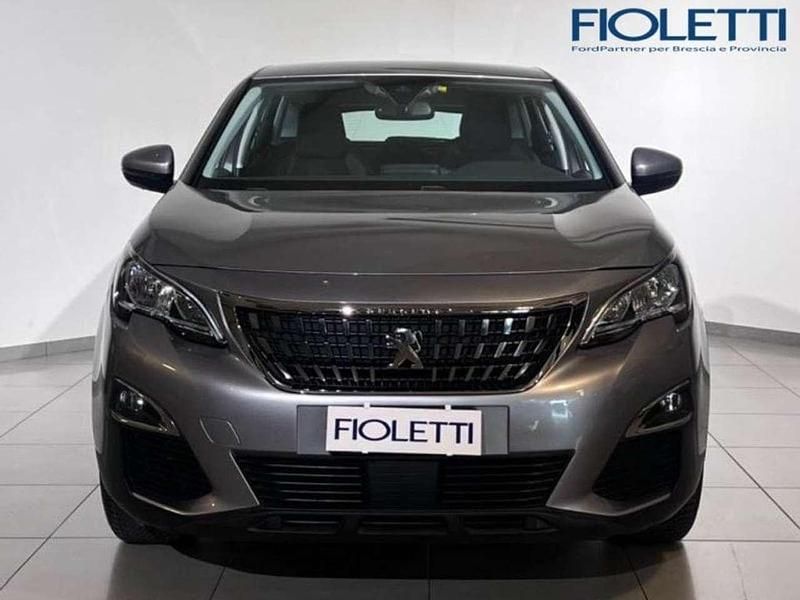 Usata Peugeot 3008 Business-Line 131 CV (96 kW) 2019 Argento SUV