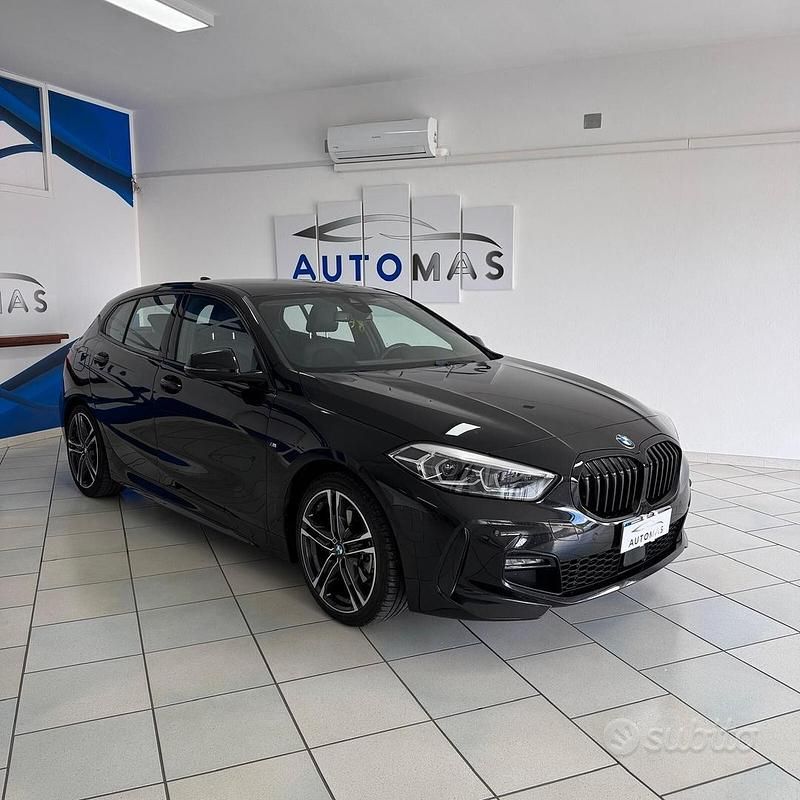 Usata BMW 118 M Sport 149 CV (109 kW) 2022 Nero Utilitaria