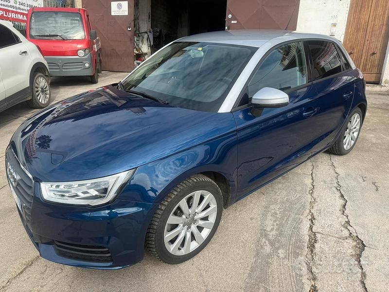 Usata Audi A1 Sportback Ambiente 116 CV (85 kW) 2016 Blu Utilitaria