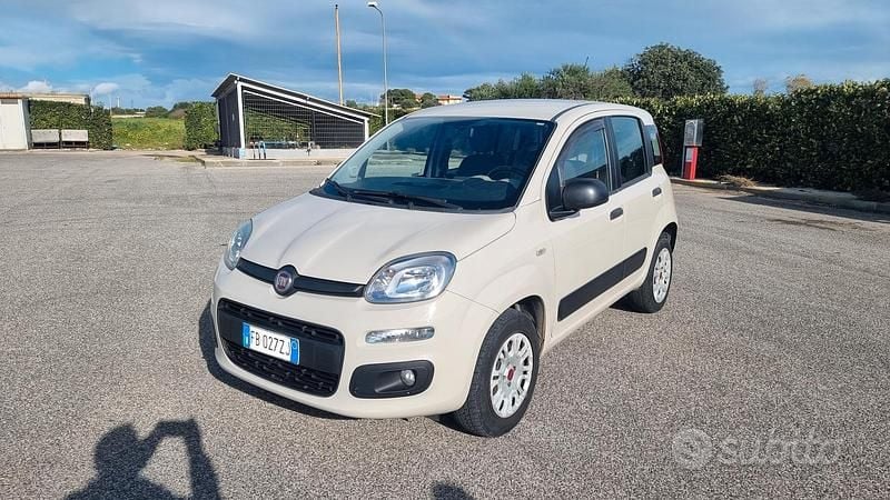 Usata Fiat Panda 70 CV (51 kW) 2016 Marrone Utilitaria