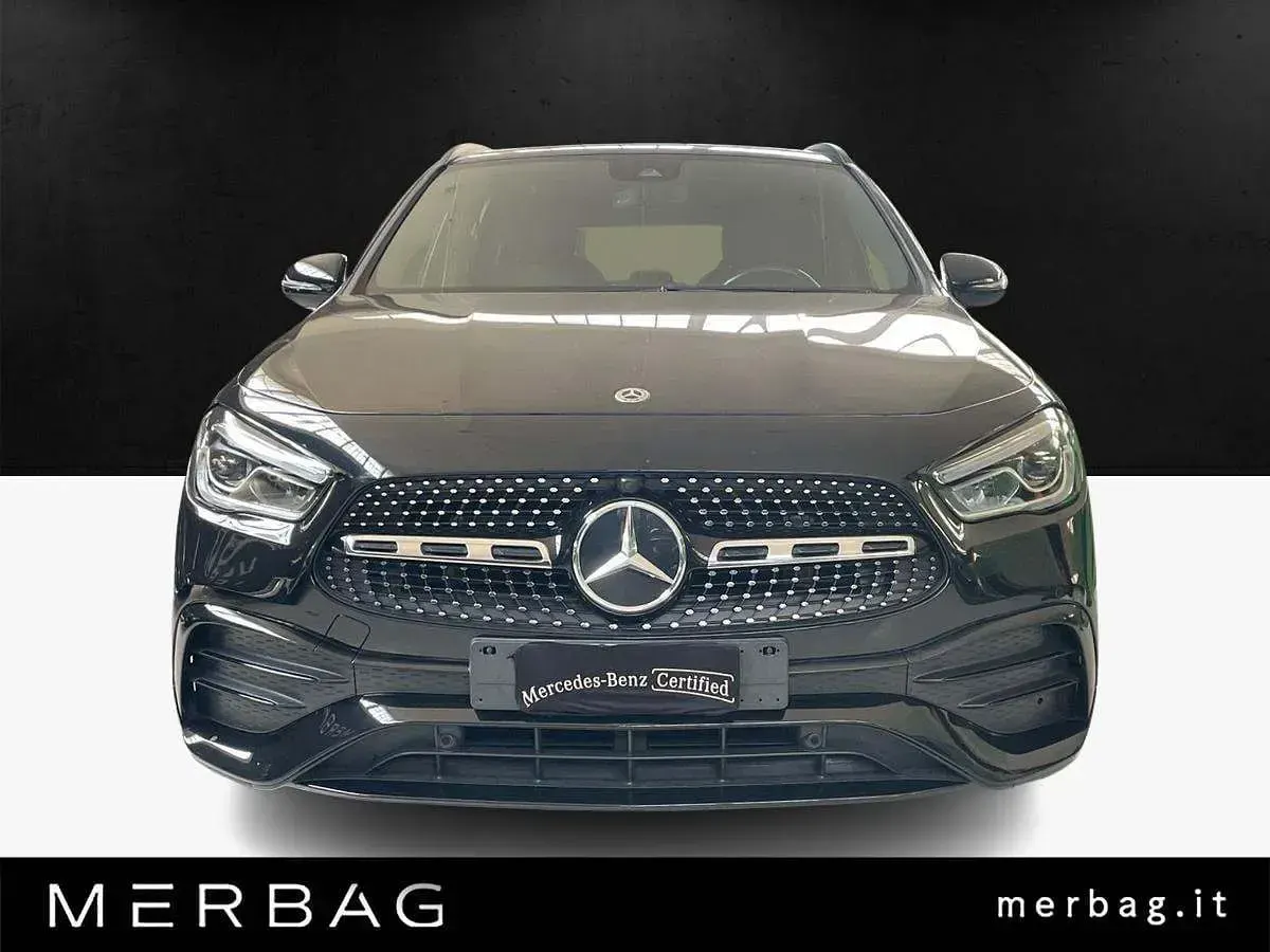Usata Mercedes GLA180 Premium 136 CV (100 kW) 2021 Nero SUV