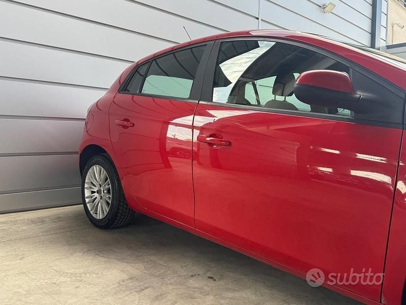 Usata Fiat Bravo Emotion 105 CV (77 kW) 2009 Rosso Utilitaria