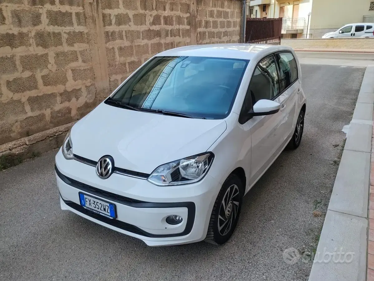 Usata VW up! 68 CV (50 kW) 2019 Bianco Utilitaria