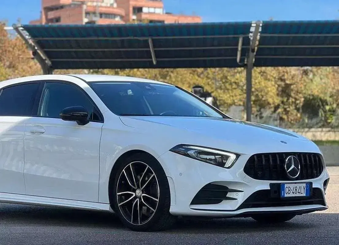 Usata Mercedes A250 Premium 224 CV (164 kW) 2019 Berlina