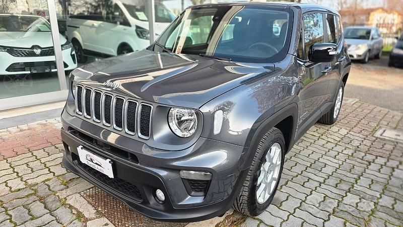 Usata Jeep Renegade Limited 120 CV (88 kW) 2023 Graphite grey SUV