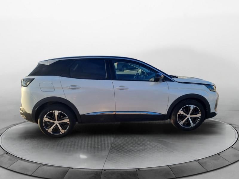 Usata Peugeot 3008 Allure 131 CV (96 kW) 2021 Bianco SUV