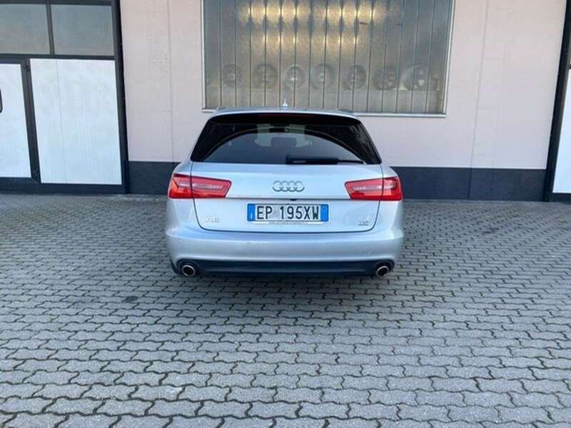 Usata Audi A6 Business 245 CV (180 kW) 2013 Argento Station wagon