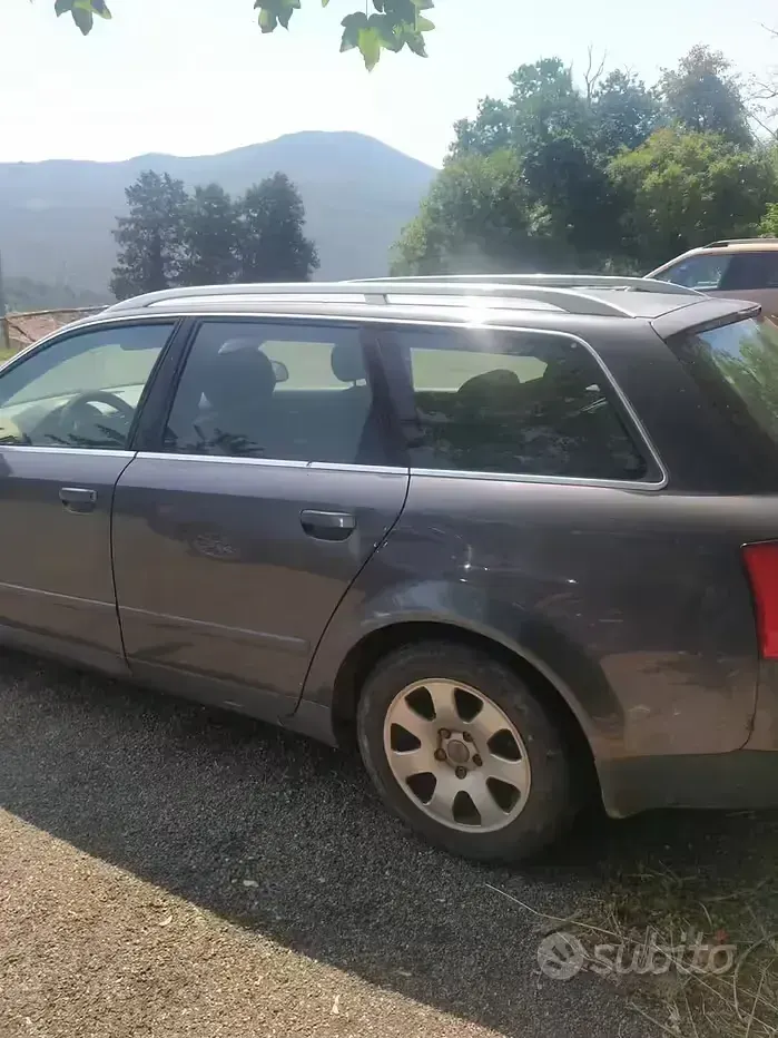 Usata Audi A4 150 CV (110 kW) 2003 Grigio Station wagon