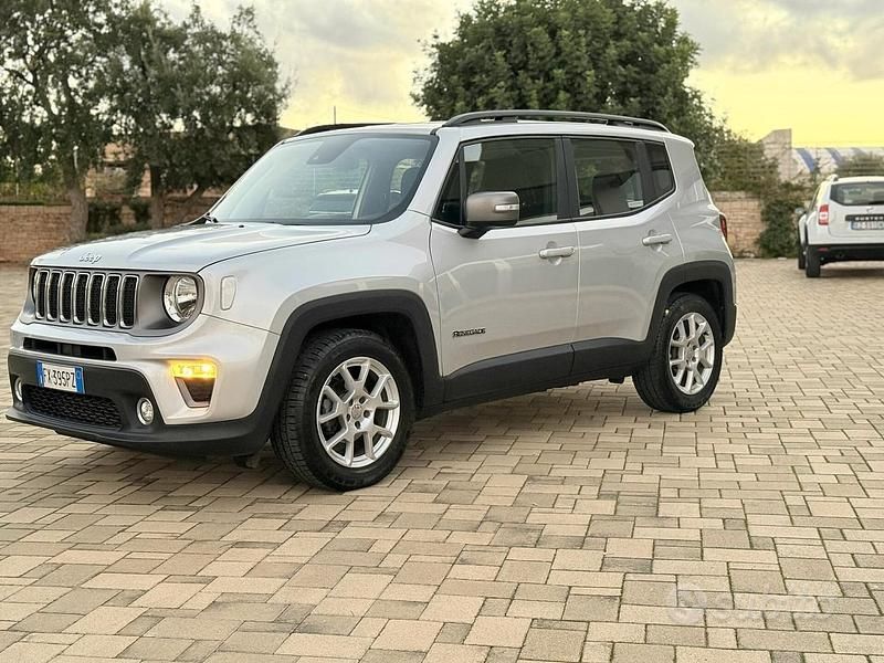 Usata Jeep Renegade Limited 120 CV (88 kW) 2019 Argento SUV