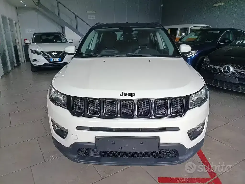 Usata Jeep Compass Night Eagle 120 CV (88 kW) 2018 Bianco SUV