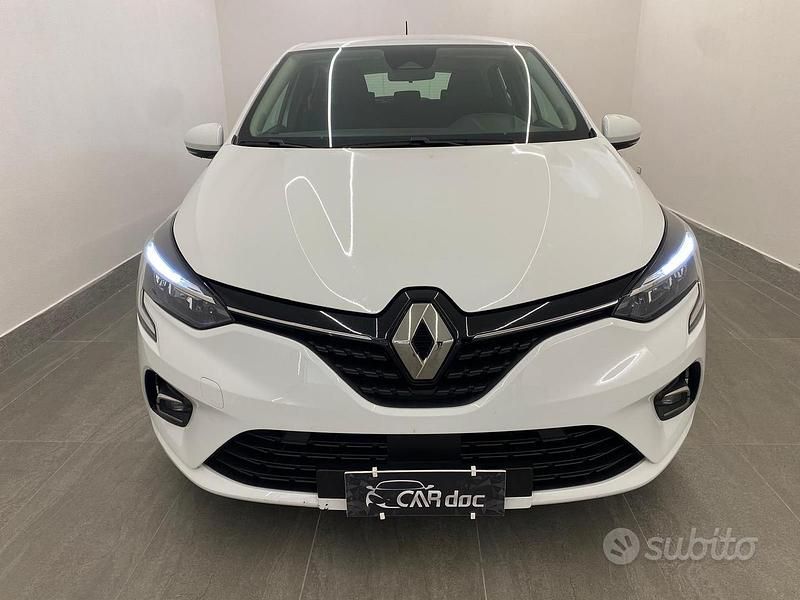Usata Renault Clio V Business 100 CV (73 kW) 2022 Bianco Berlina