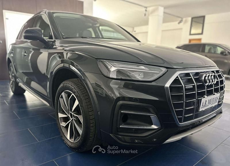 Usata Audi Q5 Advanced 204 CV (150 kW) 2021 Grigio SUV