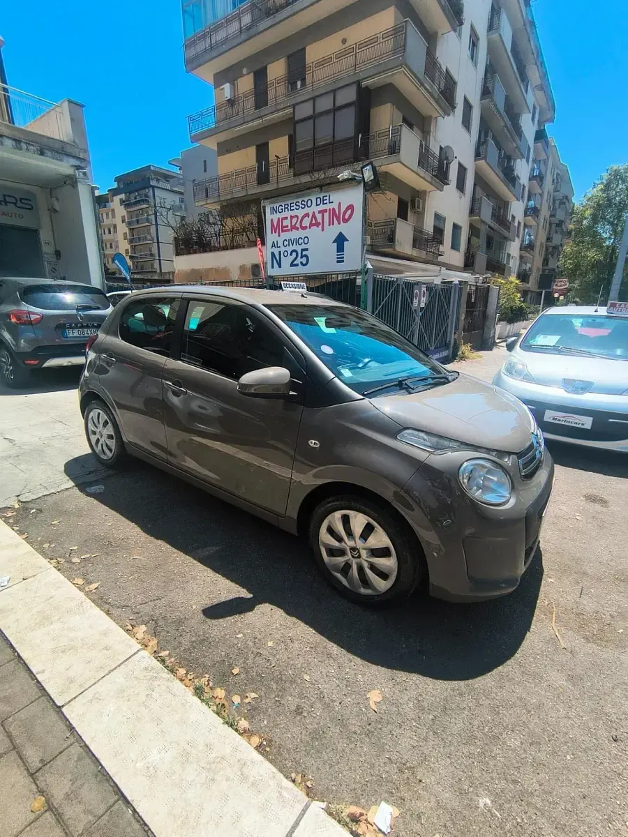 Usata Citroën C1 Feel 82 CV (60 kW) 2015 Marrone Utilitaria