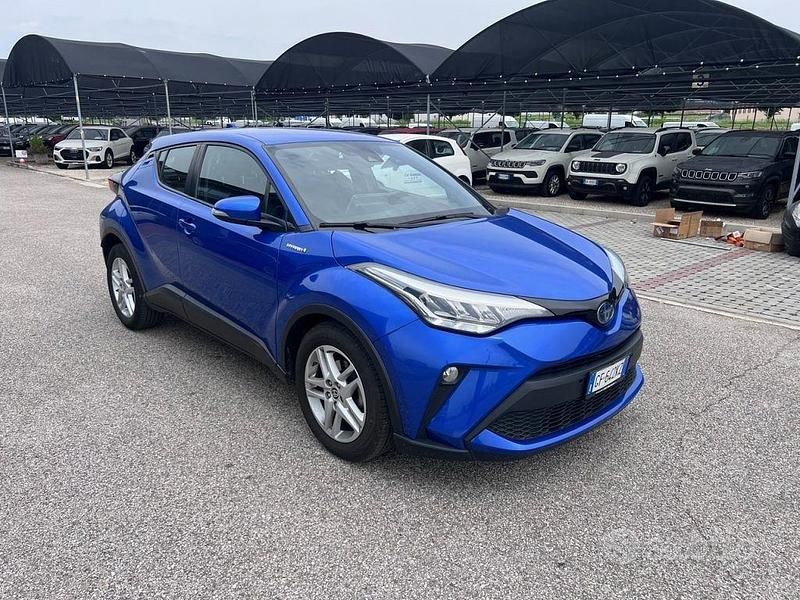 Usata Toyota C-HR Active 2021 Blu SUV