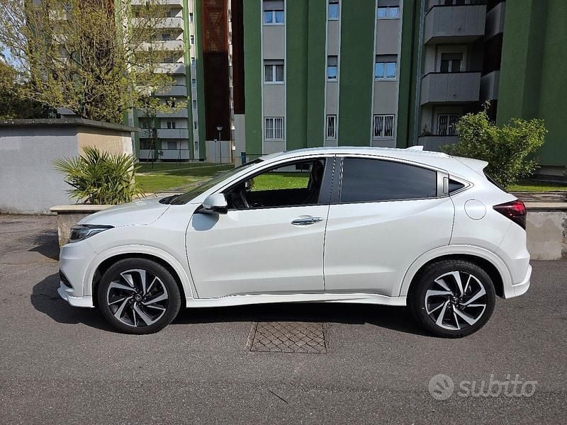 Usata Honda HR-V Elegance 131 CV (96 kW) 2020 Bianco SUV