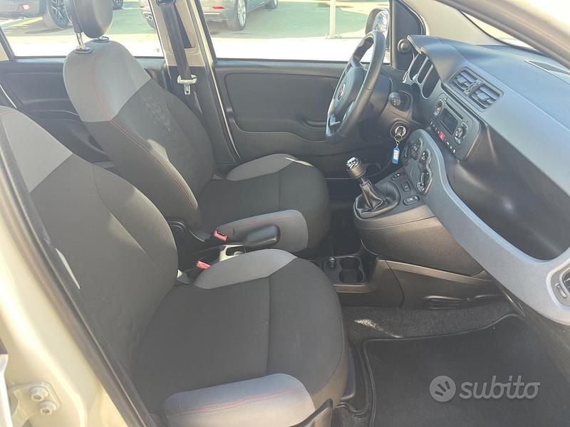 Usata Fiat Panda Easy 95 CV (69 kW) 2018 Bianco Utilitaria