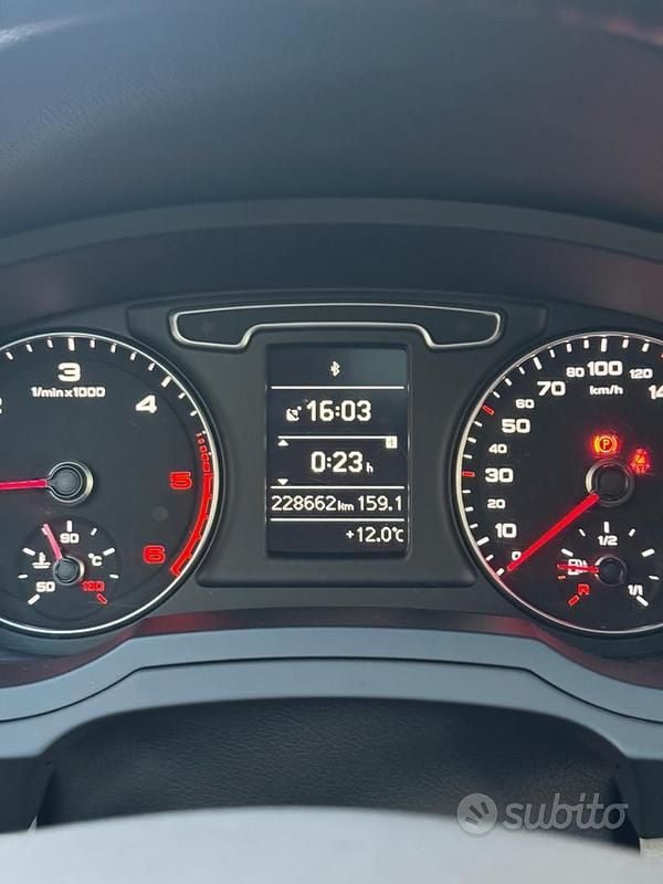 Usata Audi Q3 Premium 140 CV (102 kW) 2014 SUV