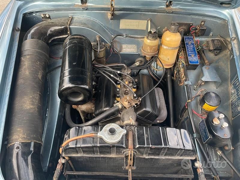 Usata Lancia Appia 1950 Blu Berlina