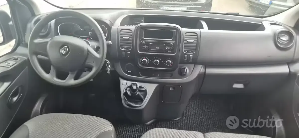 Usata Renault Trafic 145 CV (106 kW) 2020 Bianco Monovolume