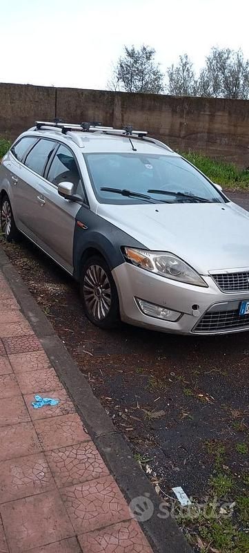 Usata Ford Mondeo 140 CV (102 kW) 2009 Grigio Station wagon