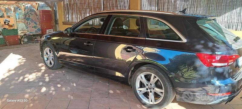 Usata Audi A4 Business 190 CV (139 kW) 2016 Blu Station wagon