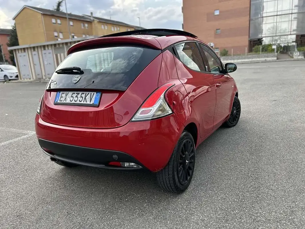 Usata Lancia Ypsilon S 95 CV (69 kW) 2014 Utilitaria