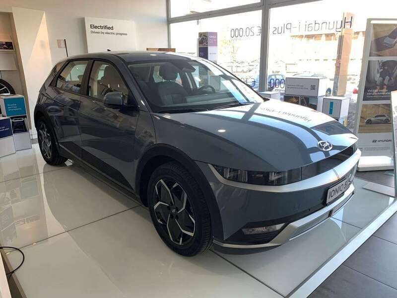 Usata Hyundai Ioniq 5 41 kW (57 CV) 2023 Grigio SUV