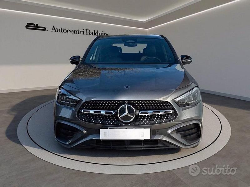 Usata Mercedes GLA250 AMG Line Premium Plus 218 CV (160 kW) 2024 Grigio SUV