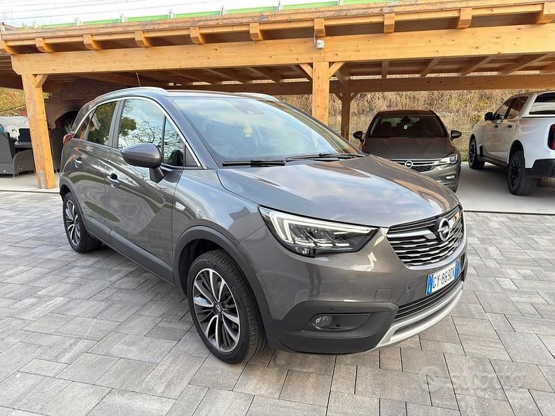 Usata Opel Crossland X 130 CV (95 kW) 2020 Grigio SUV