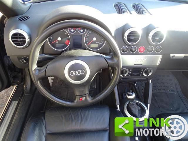 Usata Audi TT Roadster 150 CV (110 kW) 2003 Nero Cabrio