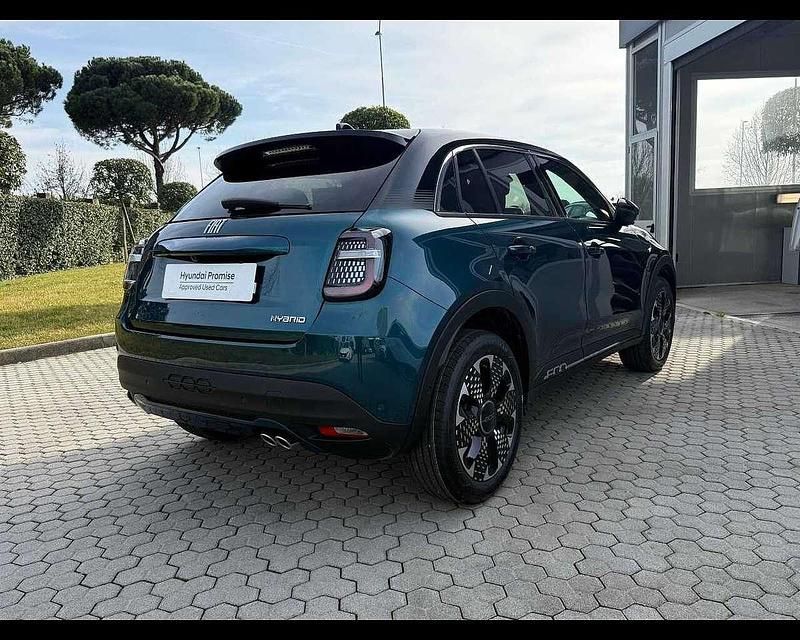 Nuova Fiat 600 La Prima 145 CV (106 kW) 2025 Verde SUV