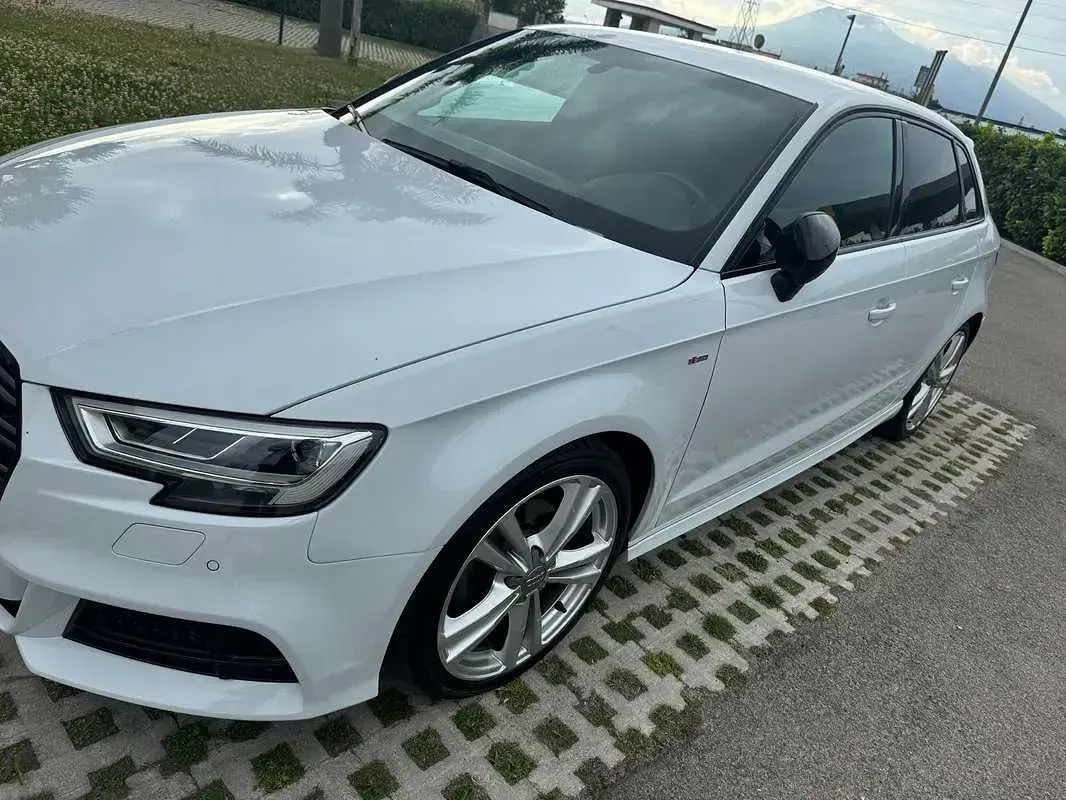 Usata Audi A3 Business 150 CV (110 kW) 2018 Berlina