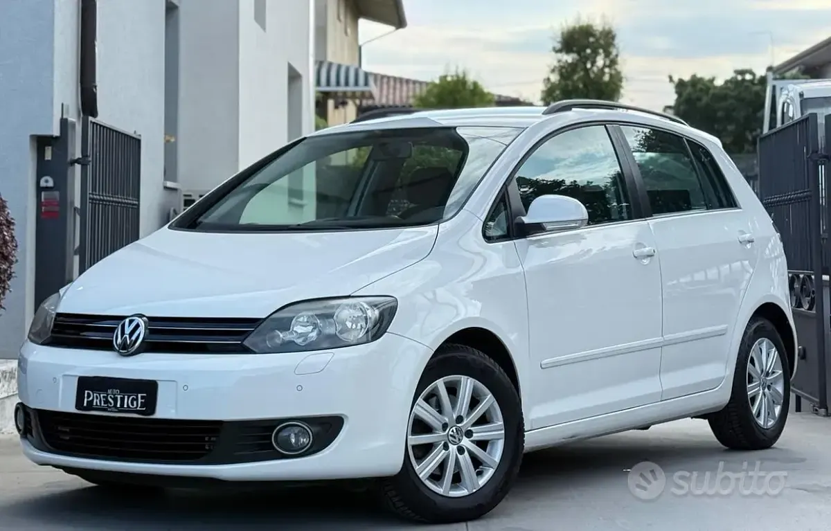 Usata VW Golf Plus Cross Comfortline 105 CV (77 kW) 2011 Bianco Monovolume