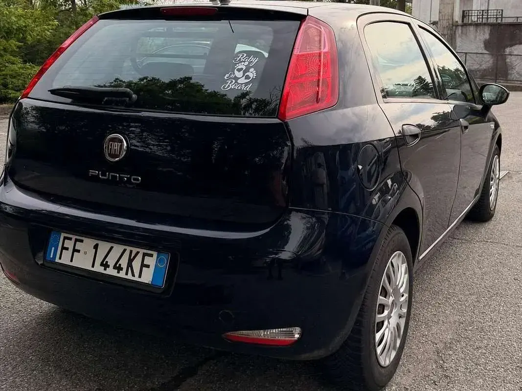 Usata Fiat Punto Street 77 CV (56 kW) 2016 Utilitaria