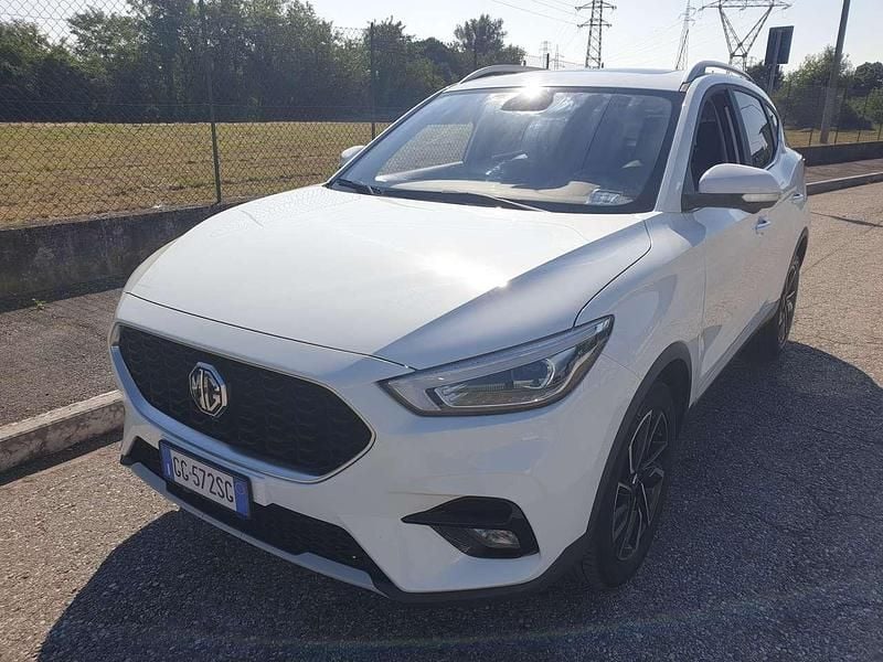 Bianco Usata 2021 MG ZS Luxury Tre volumi | 13.500 € (Buon prezzo) - Immagine 1/4