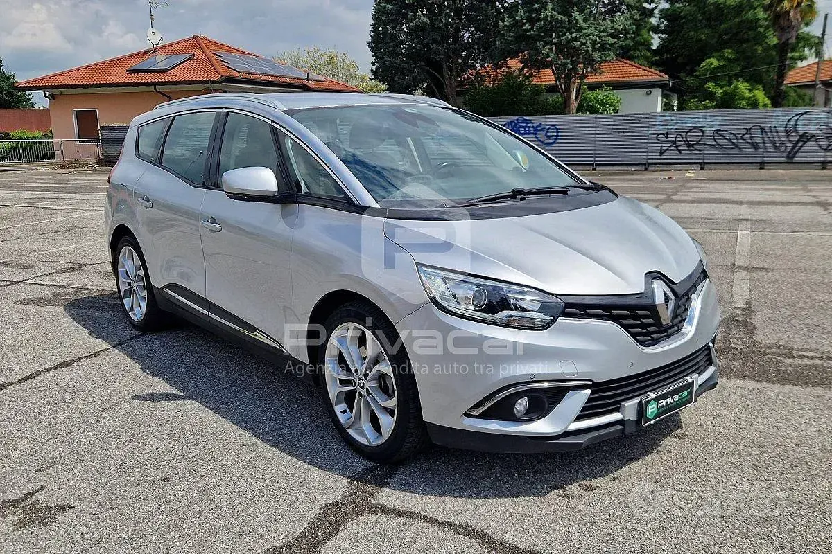 Usata Renault Grand Scénic IV Business 110 CV (80 kW) 2018 Grigio Monovolume