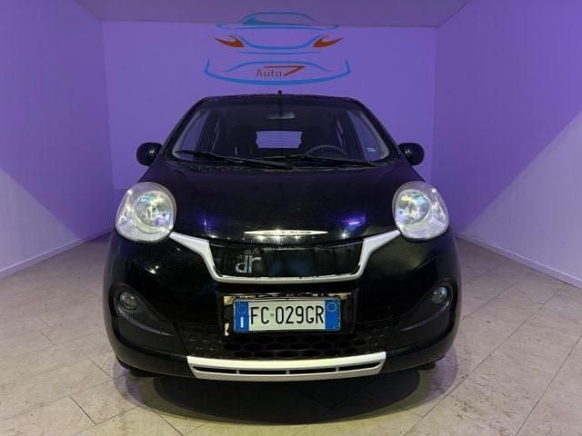 Usata DR Zero 69 CV (50 kW) 2015 Nero Utilitaria