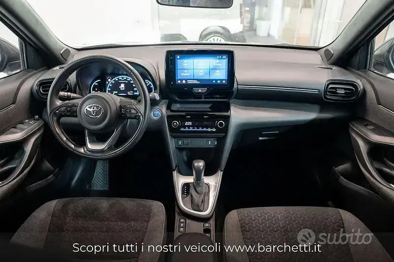 Usata Toyota Yaris Cross Trend 116 CV (85 kW) 2022 Other SUV