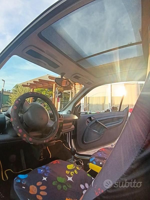 Usata Smart ForTwo Coupé 61 CV (44 kW) 2006 Utilitaria