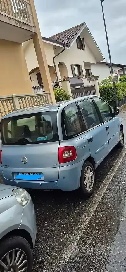 Begagnad Fiat Multipla 116 HK (85 kW) 2005 Minibuss
