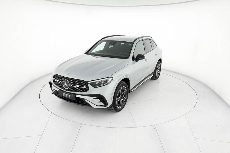 Usata Mercedes GLC300 Advanced 197 CV (144 kW) 2024 Argento SUV