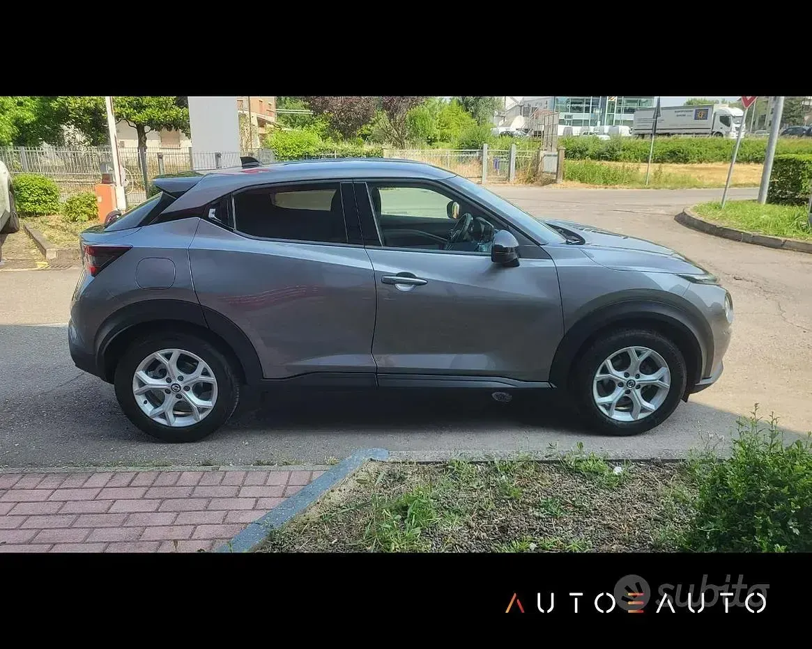 Usata Nissan Juke N-Connecta 114 CV (83 kW) 2022 Nero SUV