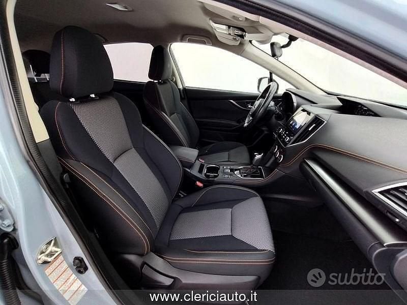 Usata Subaru XV Style 114 CV (83 kW) 2019 Blu SUV