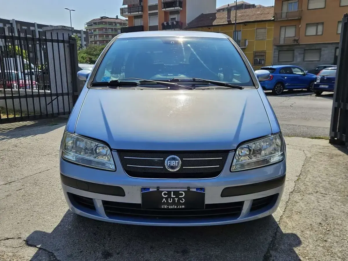Usata Fiat Idea 80 CV (58 kW) 2008 Blu/azzurro Monovolume